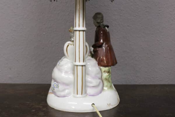 Antike Porzellan Figurenlampe kaufen bei Antik & Stil