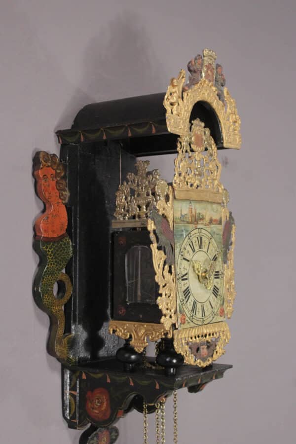 Antike Meerweibchenuhr kaufen bei Antik & Stil