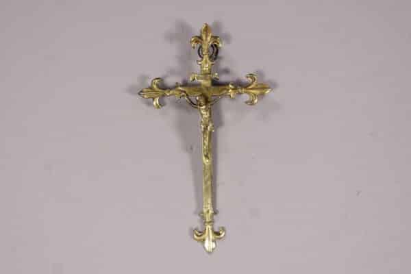 Antikes Kreuz kaufen bei Antik & Stil