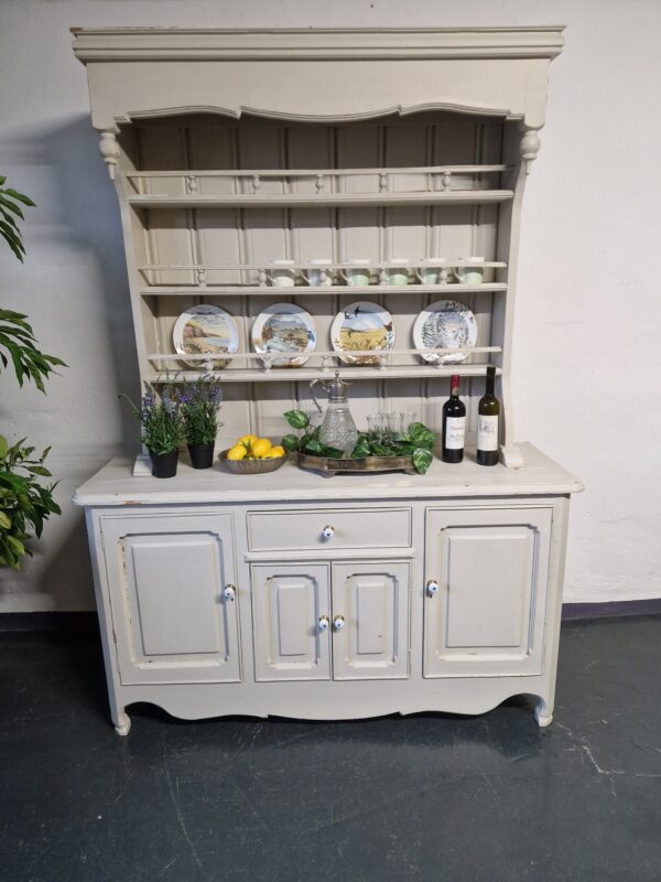 antiker Küchenschrank Shabby Chic verkauft durch Antik & Stil