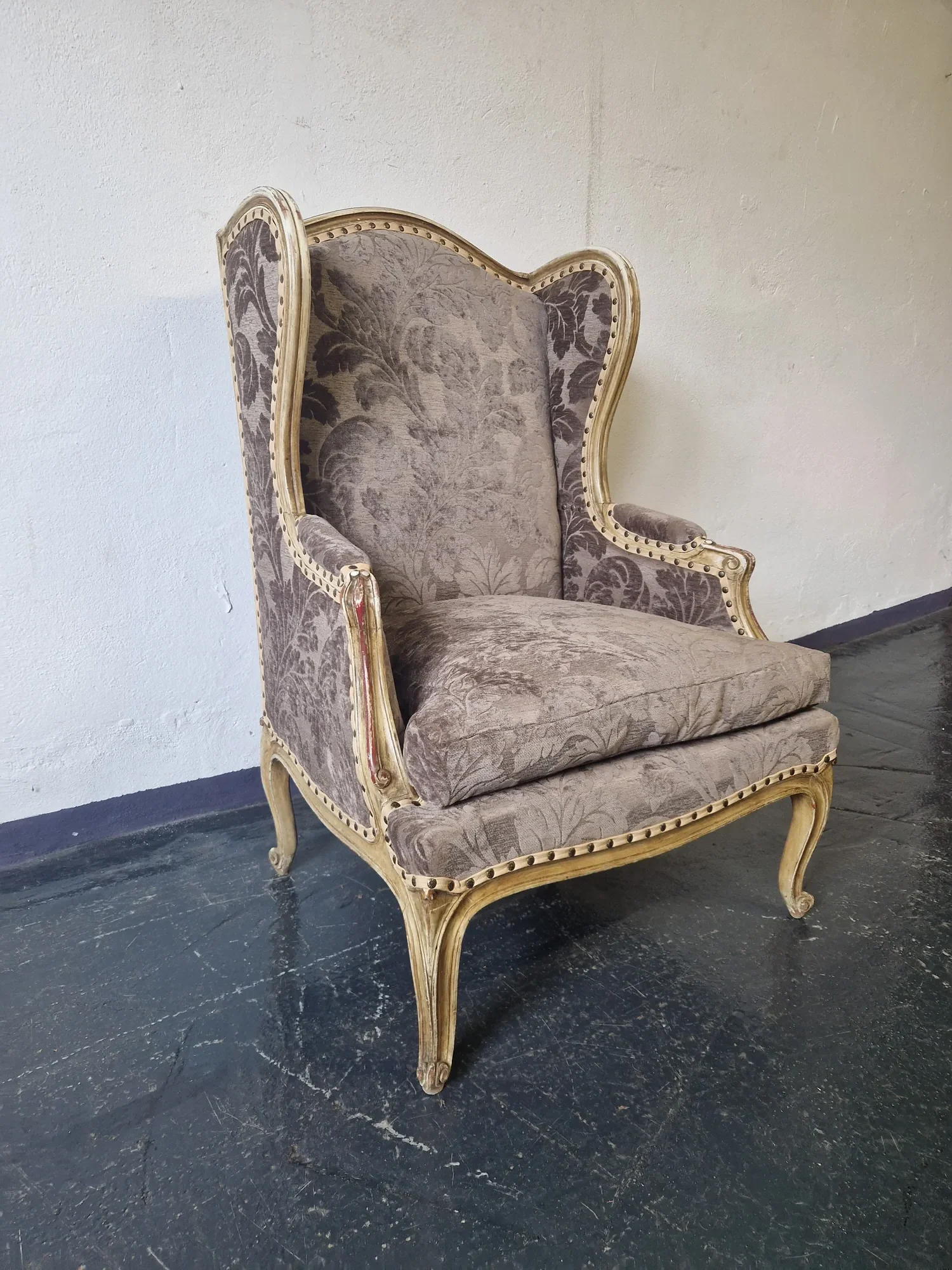 Antiken Ohrensessel kaufen bei Antik & Stil