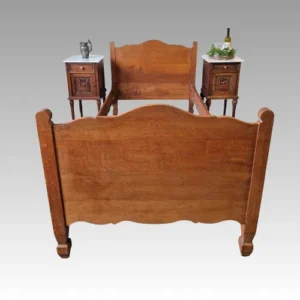 Antikes Bauernbett kaufen bei Antik & Stil