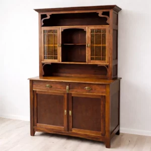 Antikes Jugendstil Buffet aus massiver Eiche mit Vitrine und geschwungenen Details um 1900