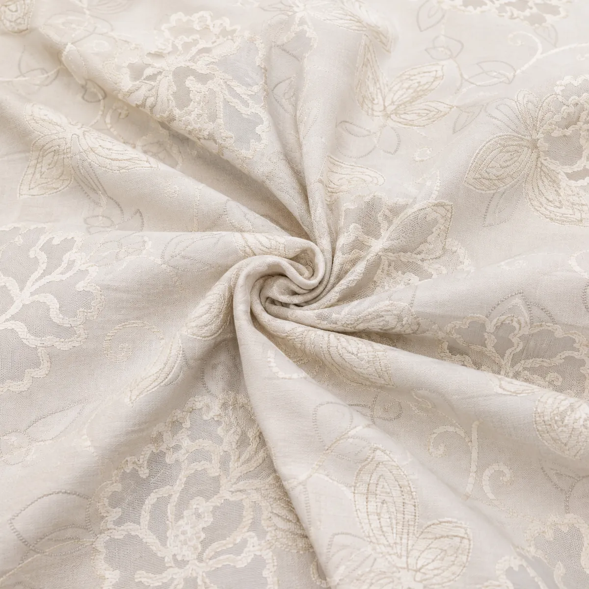 Chenille Polsterstoff floral mit Blüten und Ranken als Detailaufnahme