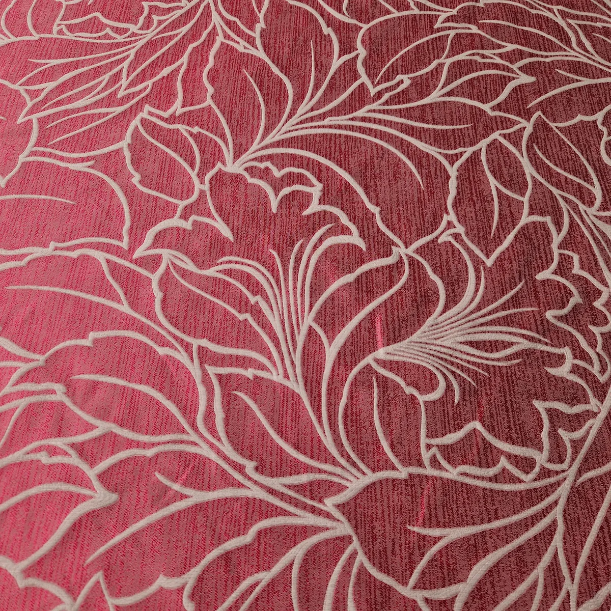 Hochwertiger englischer Manufakturstoff in Rosa mit großem floralem Blumenmuster