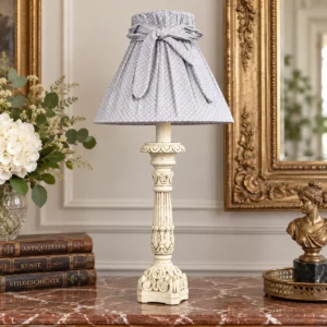 Antike Historismus Tischlampe aus Frankreich um 1890