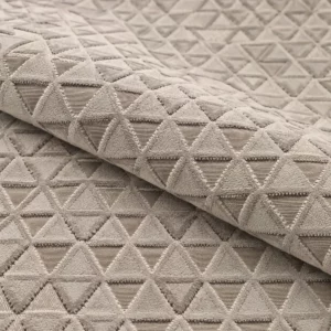 Hochwertiger englischer Möbelstoff Velours Beige gefaltet