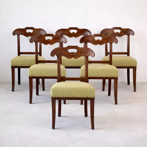 Antike Biedermeier Stühle Set aus sechs Mahagoni Esszimmerstühlen um 1850 restauriert mit grünem Polsterstoff